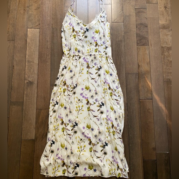 Massimo Dutti camisole dress. Size 6. Cream colour. Floral pattern. - Picture 5 of 7